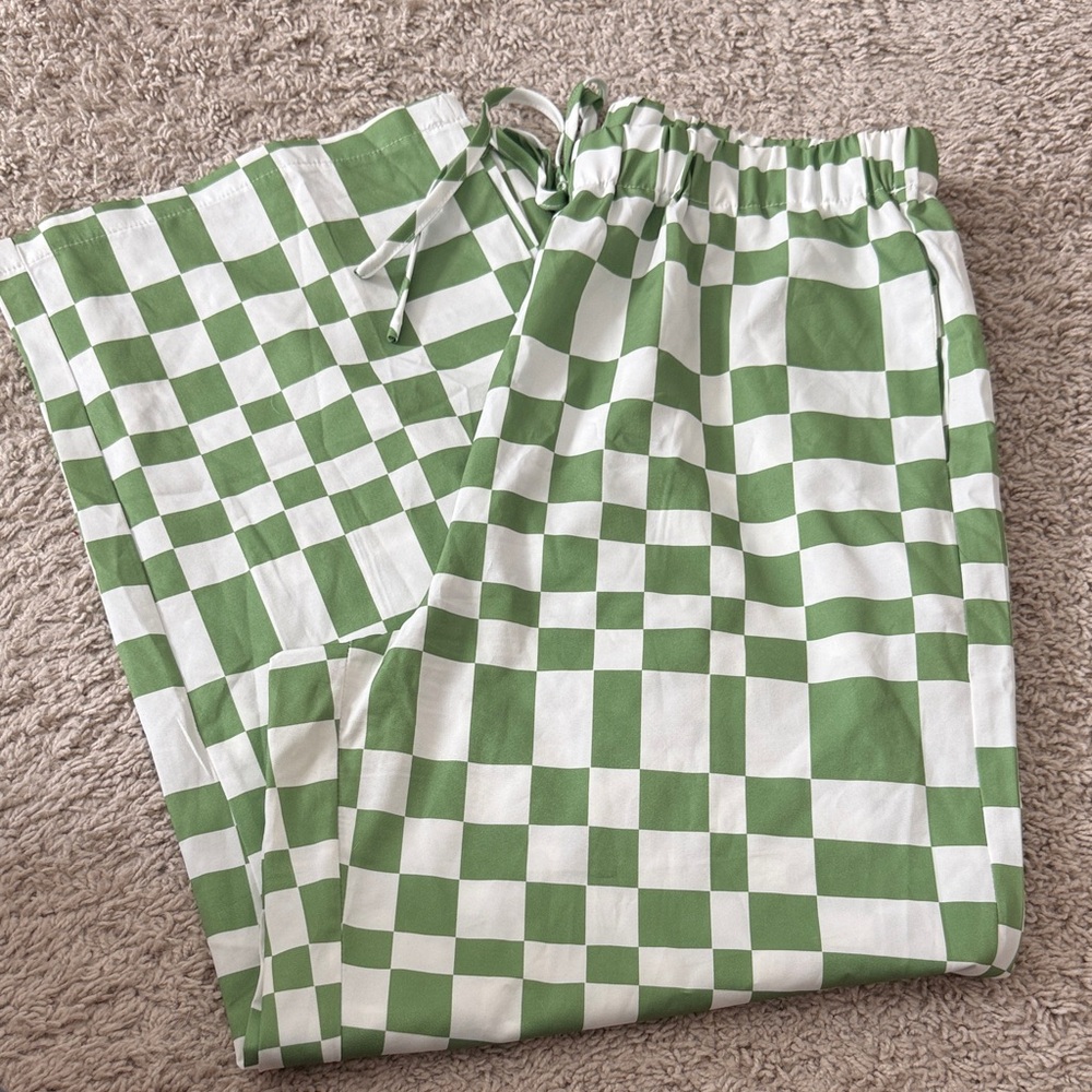 SHEIN Green and White Checkerboard Wide Leg Pants